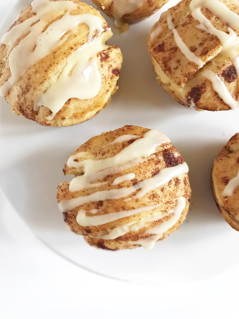 Simple Cinnamon Roll Cupcakes Recipe