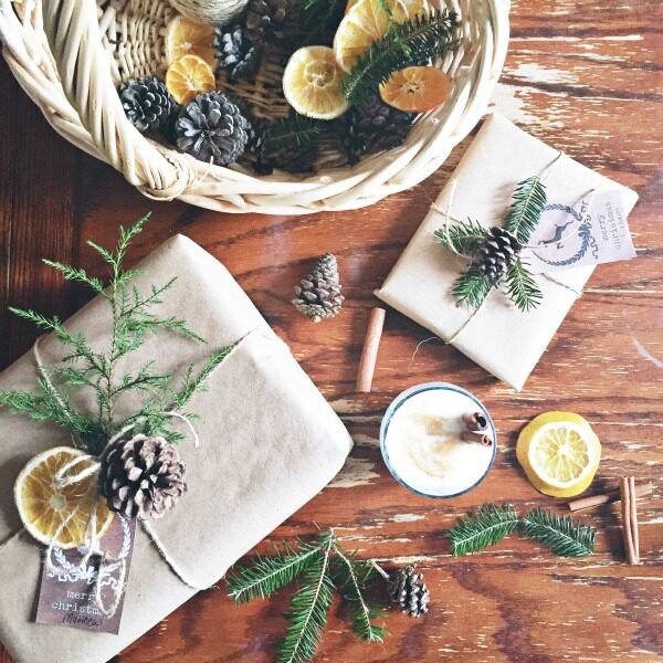 Natural Christmas Gift Wrapping Ideas